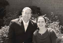 Rabbi Yehuda and Shoshie Lapian